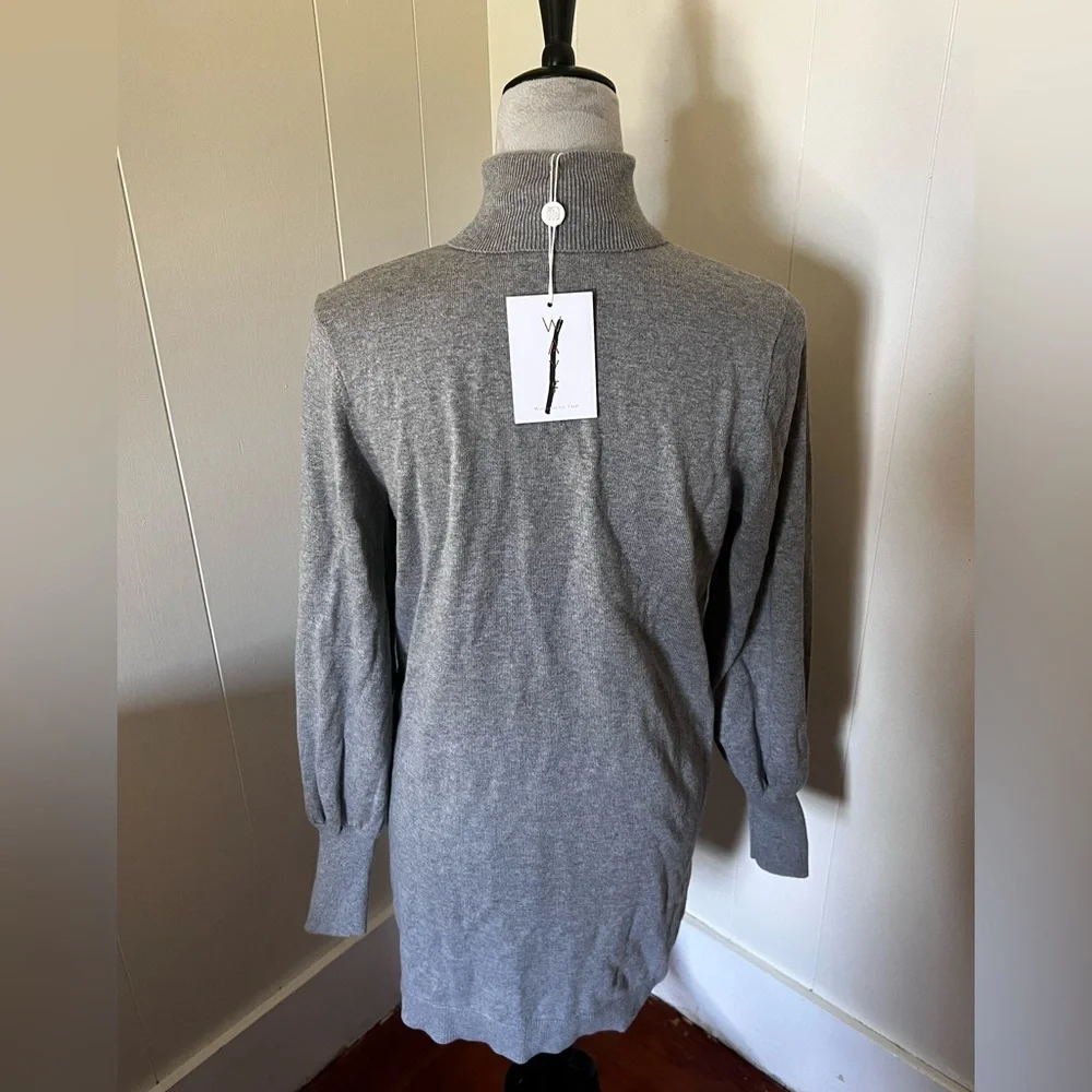 NWT WAYF Turtleneck Tunic Sweater, Gray, Size 8 - Picture 3 of 6